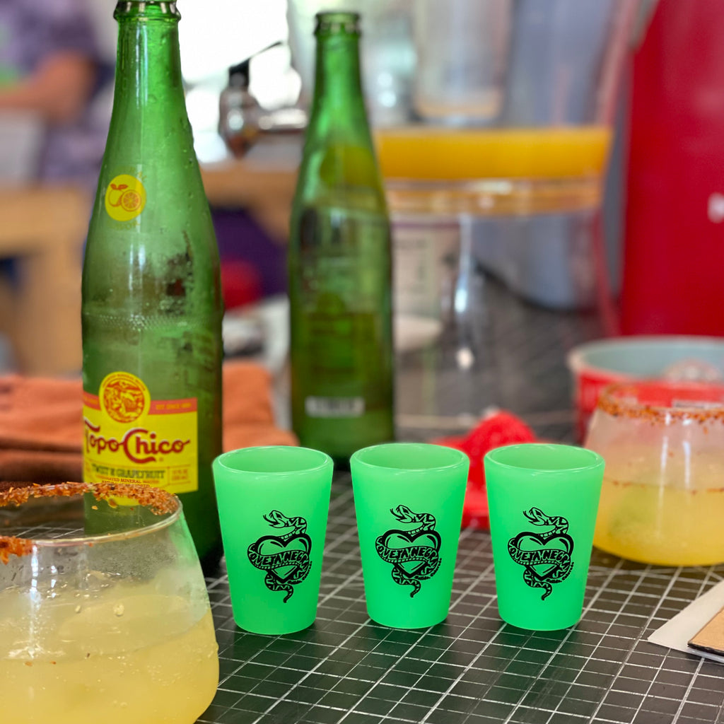 The Big Squeeze Heart Snake Shot Glass - Silipints