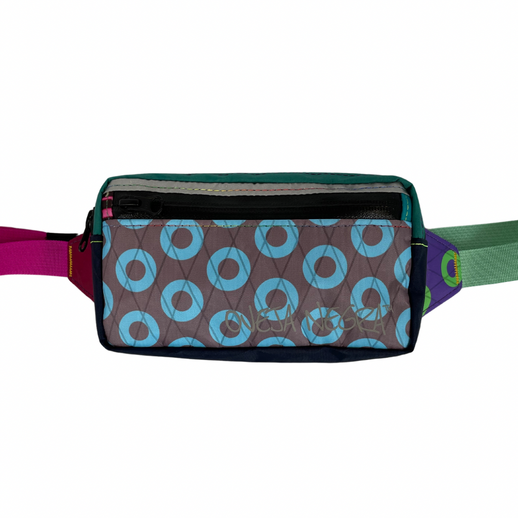Small Fry Fanny Pack Wack Pack Random Color Combo Oveja Negra
