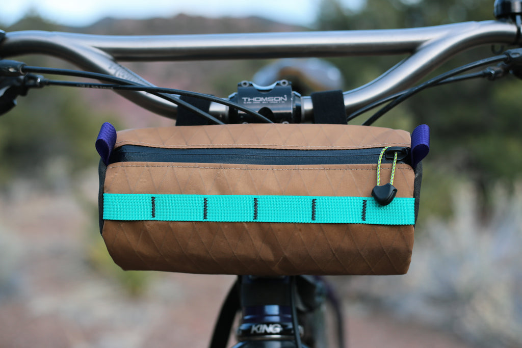 handlebar bag for gravel bike Lil' Smokey Handlebar Bag – Oveja Negra™