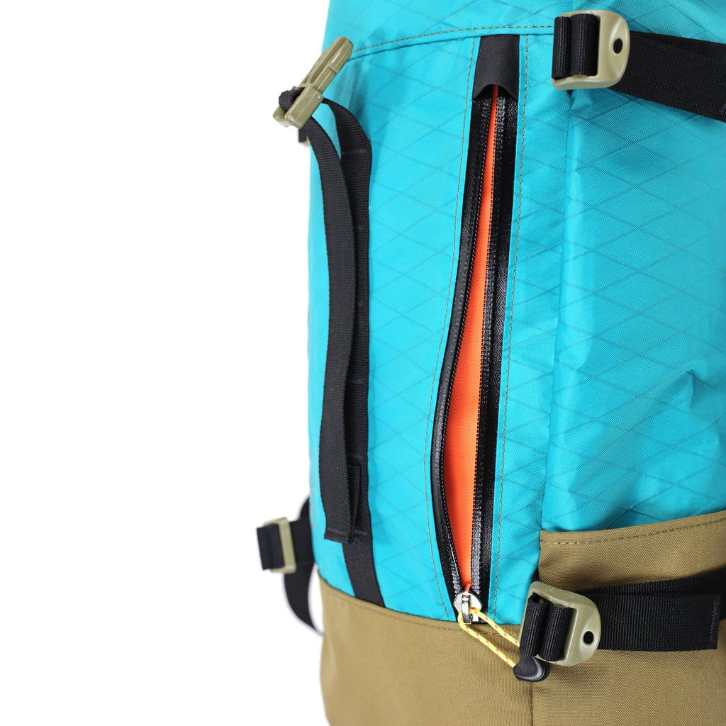 Portero™ Roll-Top Backpack
