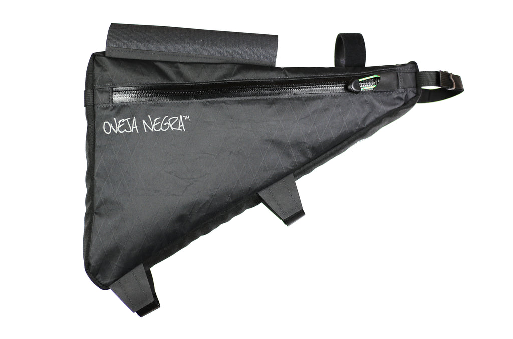 https://www.ovejanegrabikepacking.com/cdn/shop/products/bikepacking-framebag-superwedgieblack_1024x1024.jpg?v=1628548598