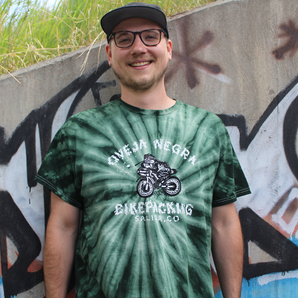 Size Large on Dan