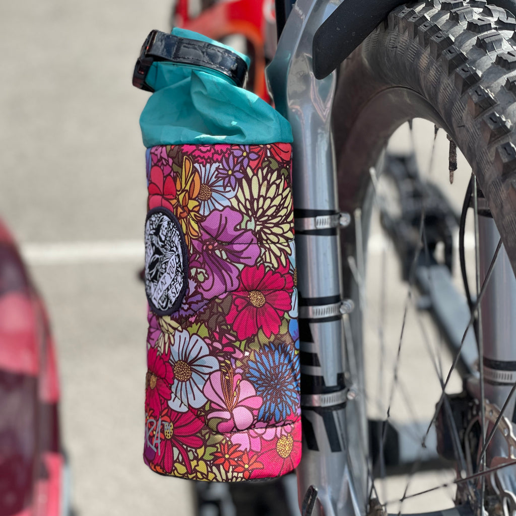 thumbnail image 2 of GORIX Bike Multipurpose Cage + Waterproof Bag Set Bottlecage 2 of 9